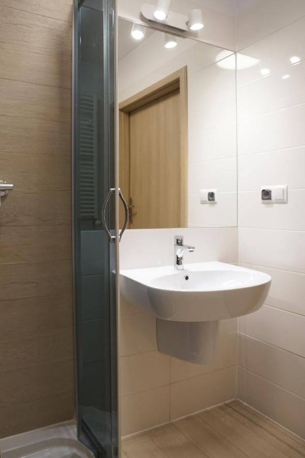 Double or Twin Room,1202367526:JPEG
